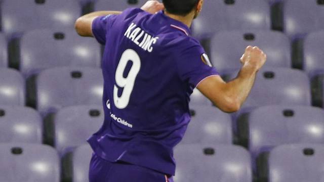 Fiorentina's Nikola Kalinic celebrates scoring their second goal