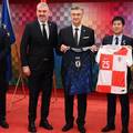 Japanski izbornik stigao na  dan Hrvatske na EXPO-u Japanu. Plenković: 'Dobro ga znamo...'