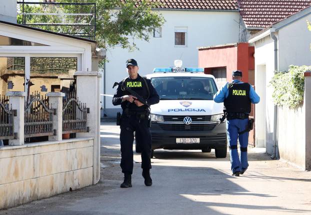 U Drnišu muškarac ubio dostavljača