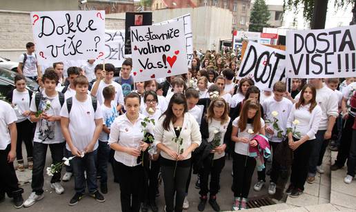 Vrištali pred Predsjedništvom BiH zbog poginulog profesora