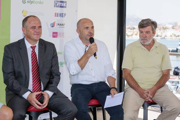 Split: Konferencija za medije povodom odrzavanja jedinstvenog sportskog dogadaja Ekotlon u "Gradu pod Marjanom"