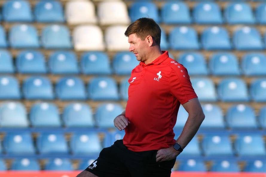 Stevan Gerrard trener Al Ettifaqa na zagrijavanju uoči prijateljske utakmice sa NK Varaždin 