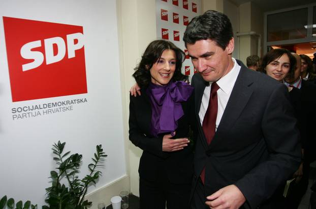 Nakon početne euforije u izbornom stožeru SDP-a 2007. zavladalo tmurno raspoloženje
