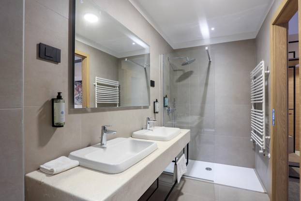 Legendarni Hotel Risnjak u Delnicama nakon trogodišnje obnove otvara vrata