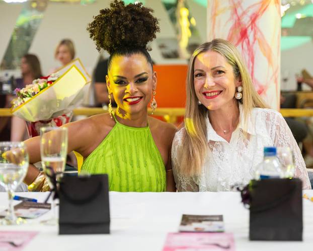 FOTO Ma, ovo se ne viđa često! Pogledajte kako je izgledao izbor za Miss Metropole...