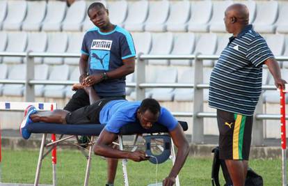 Usain Bolt liječi leđa tekućim dušikom na -140 stupnjeva 