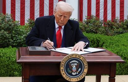 Biden kočio AI, Trump ga gura punom snagom! Agencije dobile rok: AI mora ući u svaki ured