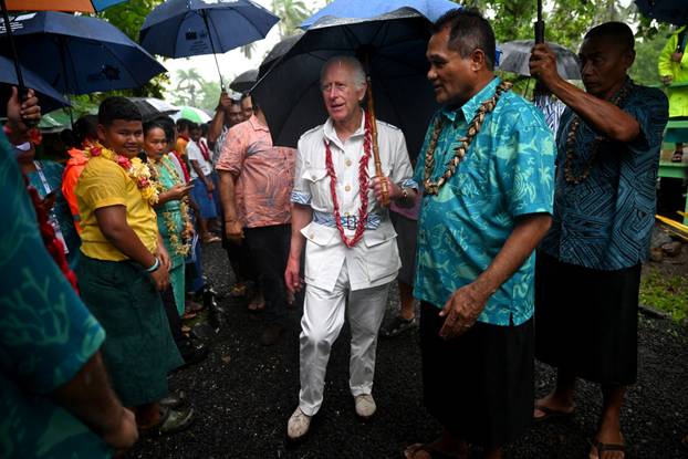 Posjet kraljevskog para Samoi