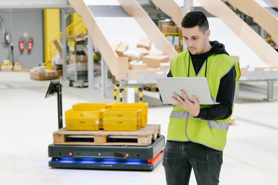 Hrvatski roboti u Pošti već sortiraju blagdanske pakete