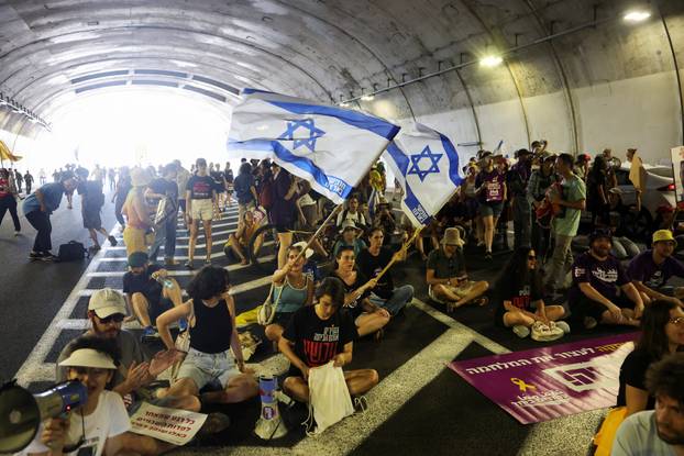 Families of hostages call for a nationwide strike to demand the return of all hostages and an end to the war in Gaza