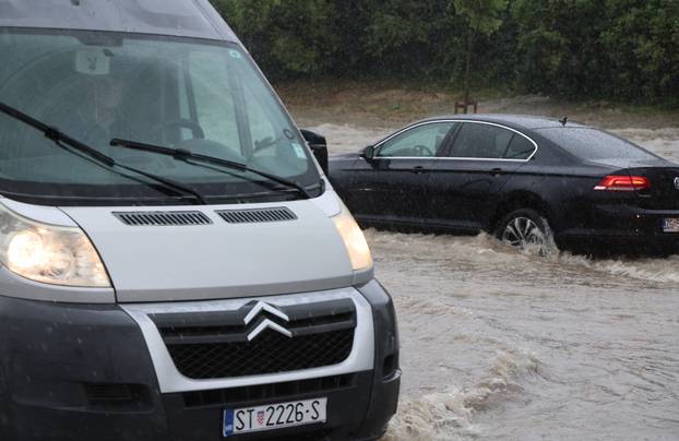 Split: Prometni kolaps zbog kiše