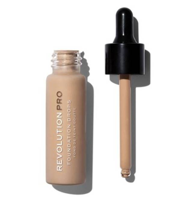 Top podloge: 10 drogerijskih pudera za jače prekrivanje