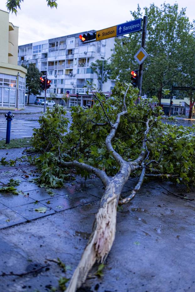 Olujno nevrijeme poharalo Mostar 