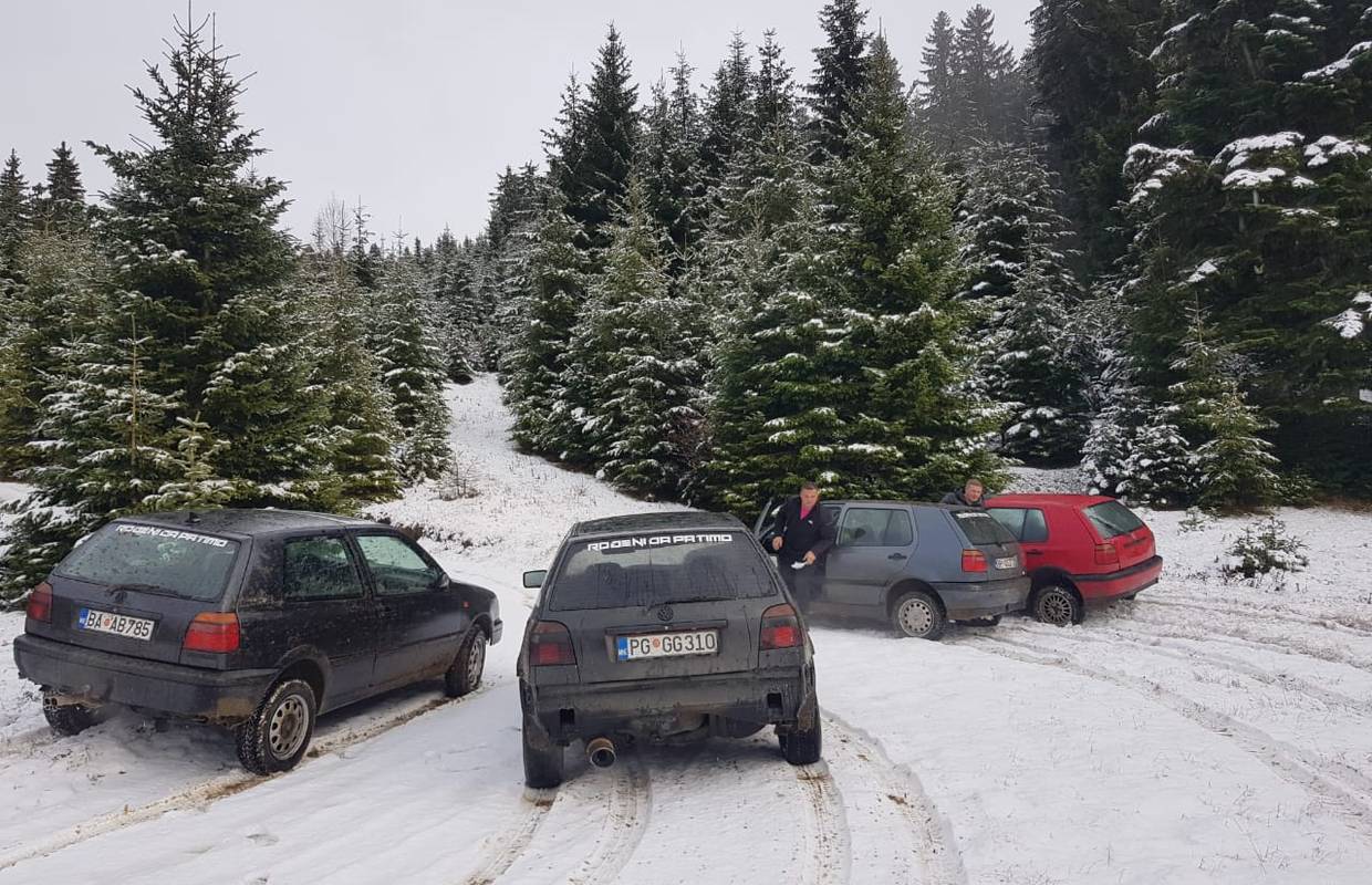 Offroad u Golfu po planinama Crne Gore: 'Lako je biti offroad s pogonom na sva četiri kotača'