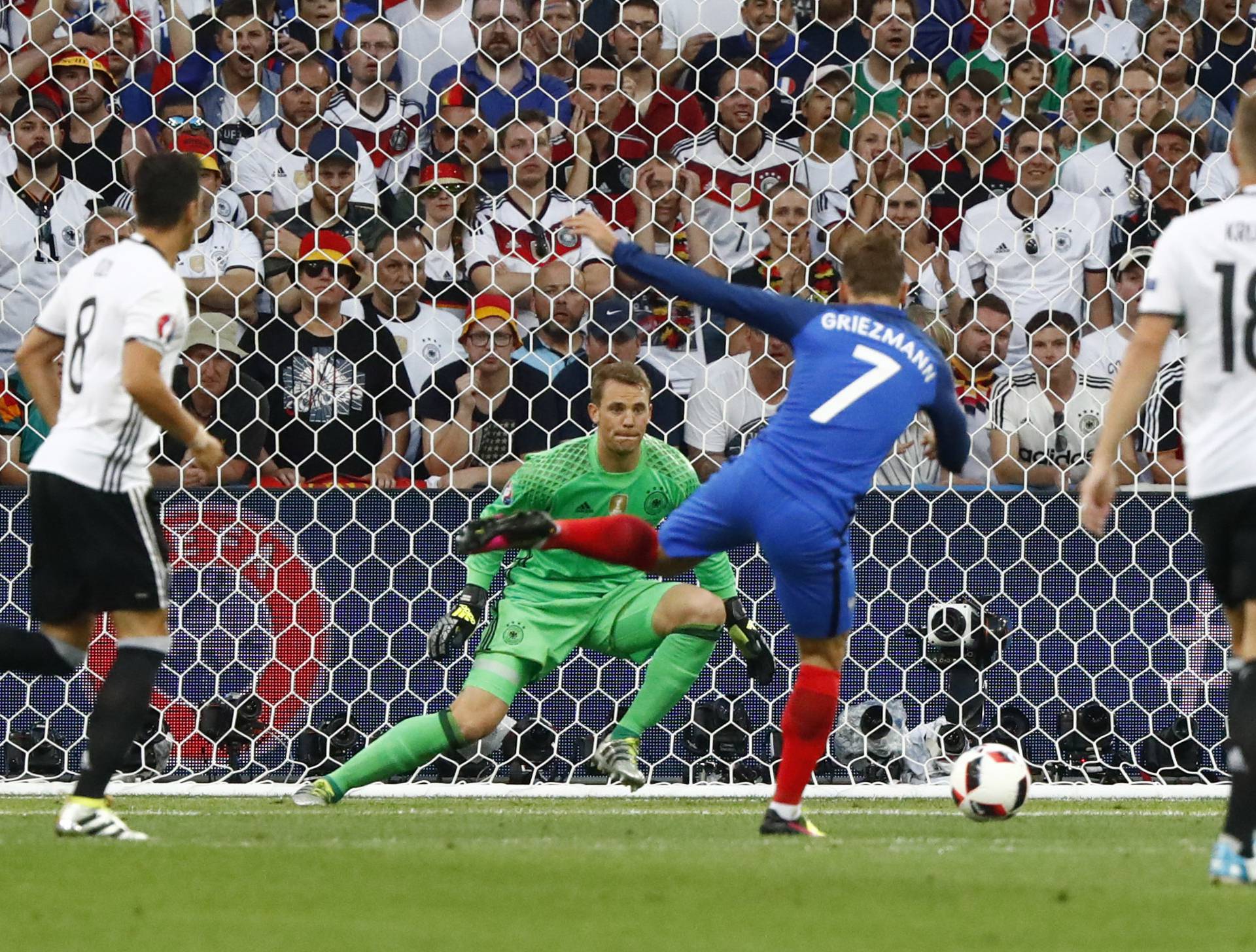 Germany v France - EURO 2016 - Semi Final