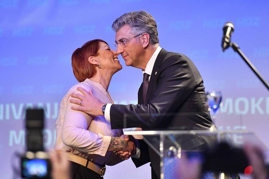 VI&Scaron;E NIJE &Zcaron;ETON Sad je prava HDZ-ovka: Plenkovi&cacute; sve&ccaron;ano u&ccaron;lanio Bo&scaron;ku Ban (ex-SDP)