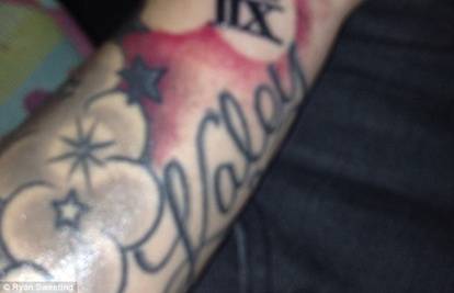Ludi od ljubavi: Ryan tetovirao ime svoje Kaley na podlaktici