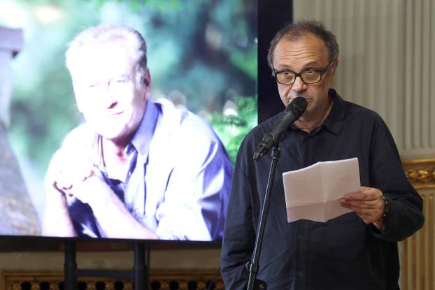 Zagreb: Održana komemoracija za filmskog redatelja Zrinka Ogrestu