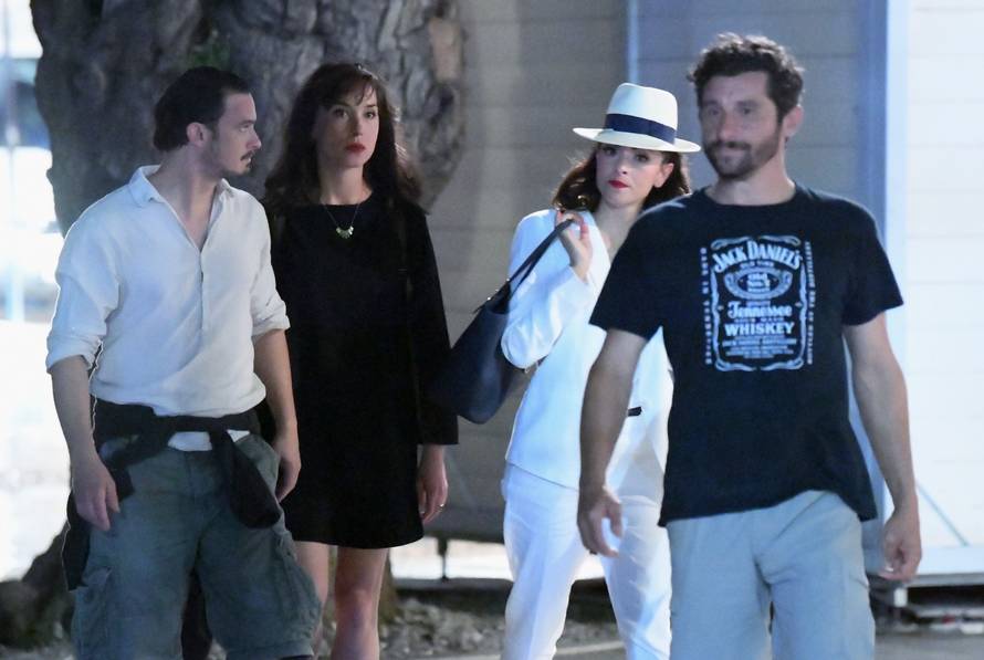 Niko KranjÃ¨ar, Zrinka CviteÅ¡iÃ¦ i DuÅ¡an BuÃ¨an druÅ¾ili se nakon predstave "Tko pjeva zlo ne misli"