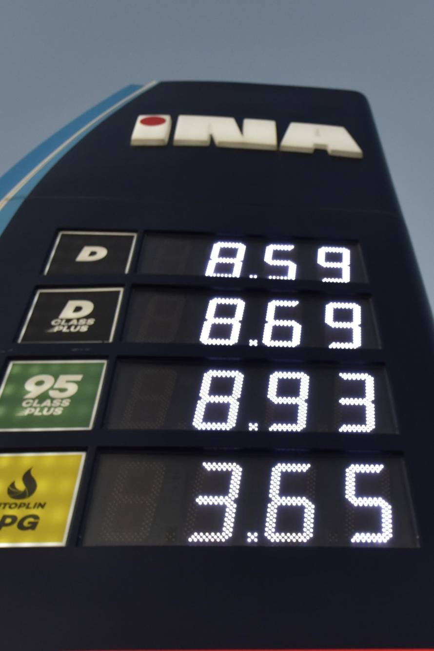 Od ponoci drastičan pad cijena naftnih derivata na benzinskim postajama širom Hrvatske