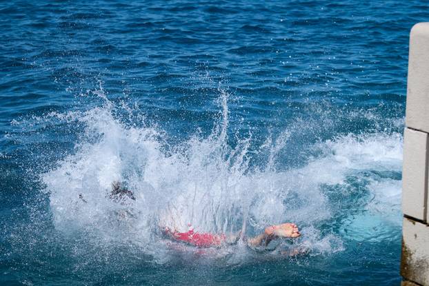 Zadar: Zadarski maturanti obilježavaju posljednji dan srednjoškolskog obrazovanja
