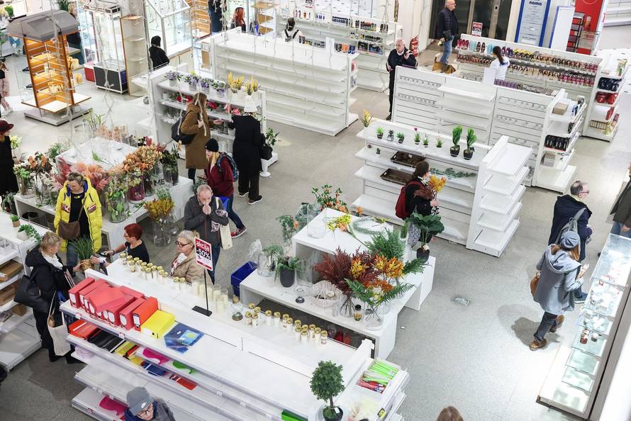 Zagreb: Nakon 145 godina Nama je zauvijek  zatvorila svoja vrata 