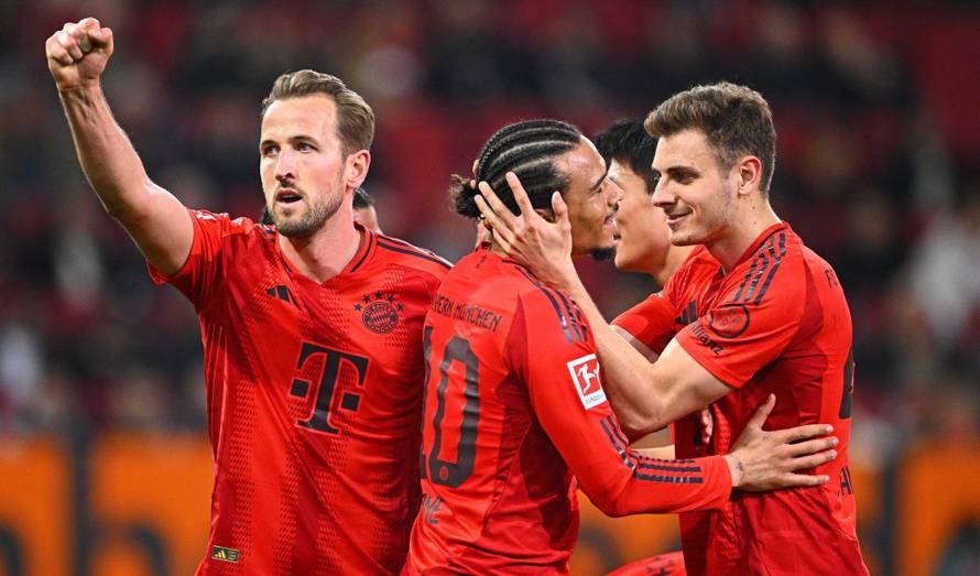 FC Augsburg - Bayern Munich