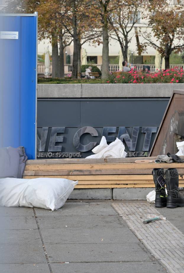 Zagreb: U tijeku su radovi na obnovi pokretnih stepenica Importanne centra 