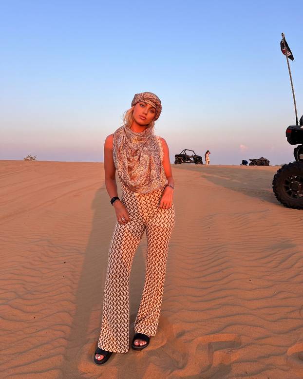 FOTO New York, here we come: Prelijepe sestre Marković zajedno potpisale za isti klub!