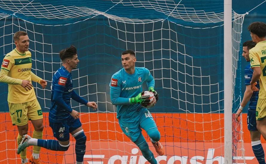 Dinamo - Istra 4-0: Dominantni 'modri' deklasirali Puljane na Valentinovo. Beljo opet zabio