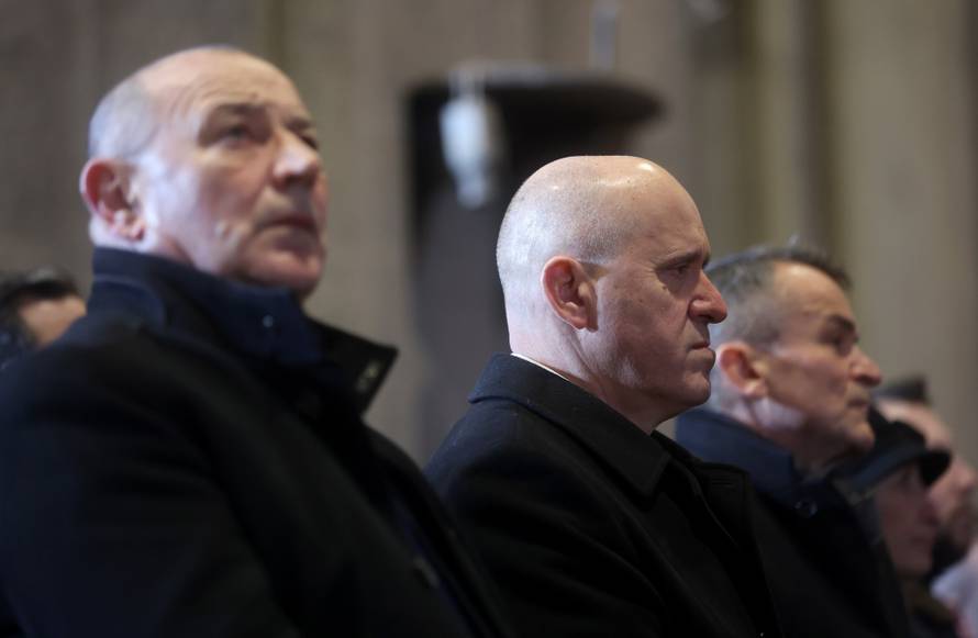 Zagreb: Misa polnoćka nakon pet godina slavi se u katedrali