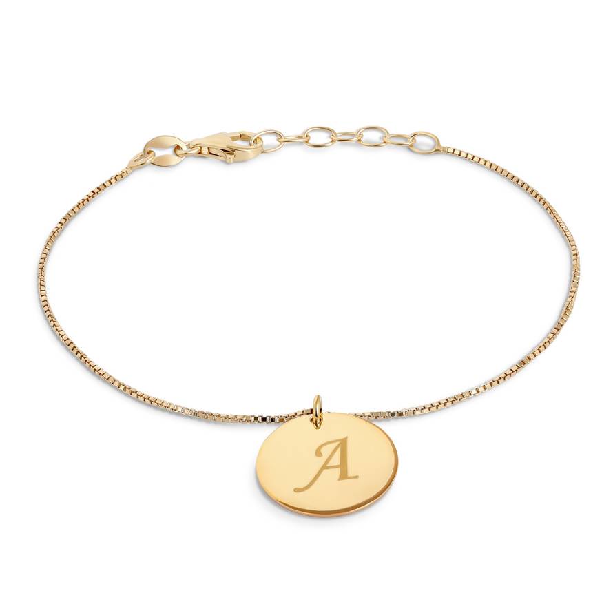 Fenomen personaliziranih detalja – trend koji je preuzeo modni svijet