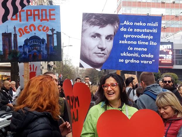 200 slika s masovnog prosvjeda