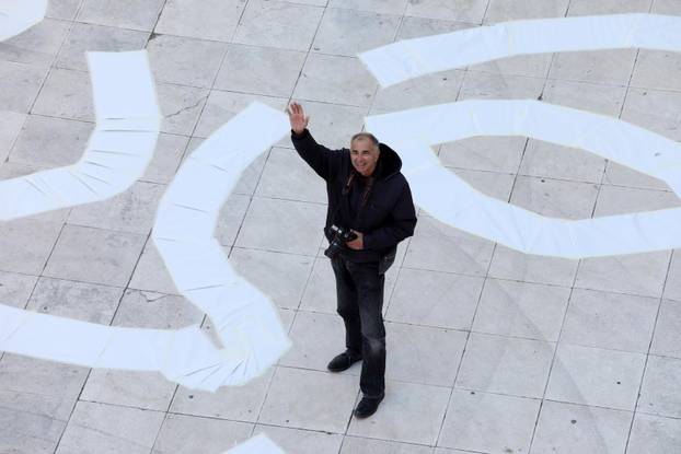 Šibenik: Šime Strikoman 724 milenijsku fotografiju posvetio Špiri Guberini