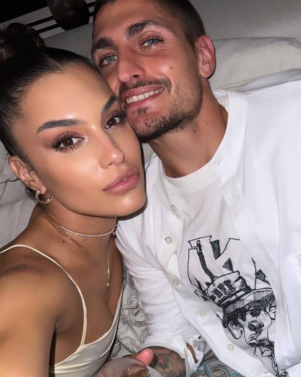 Bujnoj manekenki ne smetaju centimetri talijanske zvijezde