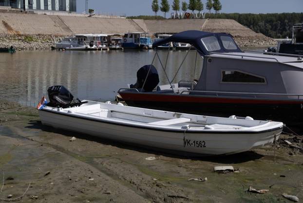 Vukovar: Niski vodostaj Vuke
