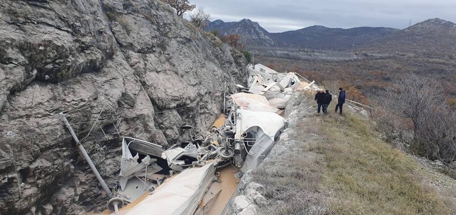 Prometnici zaustavljali jureći vlak: 'Javili su strojovođi, on je skočio i spašavao živu glavu'