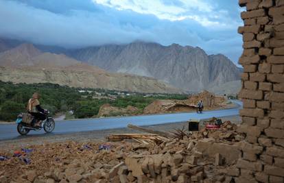 Pakistan i Afganistan na rubu rata. Zbog čega su u sukobu?