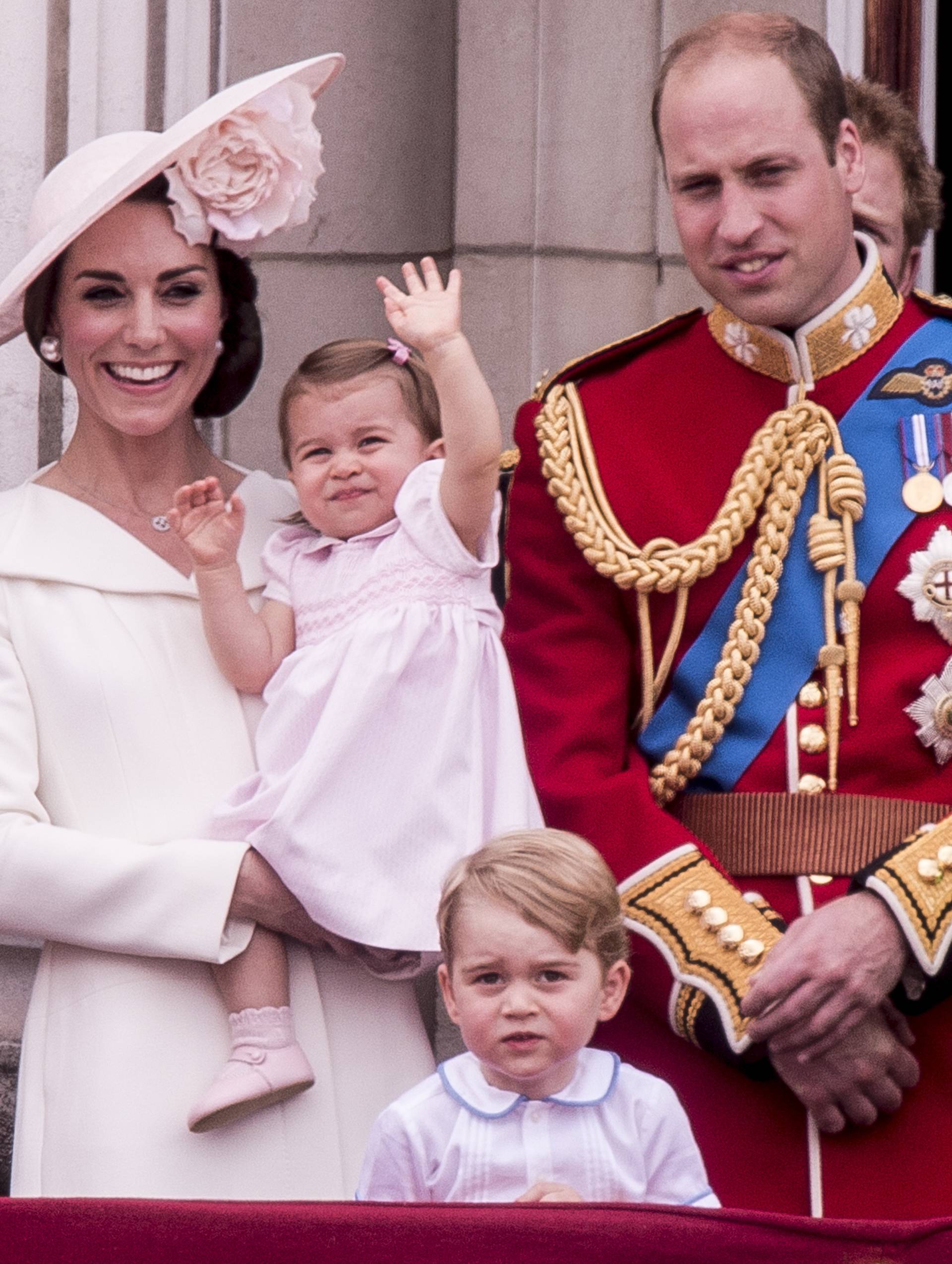 Duchess of Cambridge expecting third child