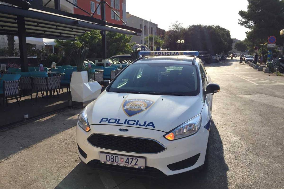 Muškarac zaražen koronom je u Bedekovčini napao čovjeka (61)
