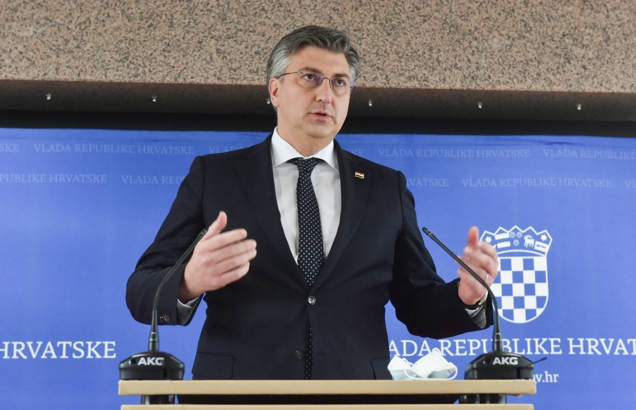Plenković: Pa nije kava za van samo kava, moći će prodavati što nude, ali nema rada terasa