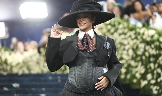 Kakvo iznenađenje na Met Gali: Rihanna otkrila da je trudna!
