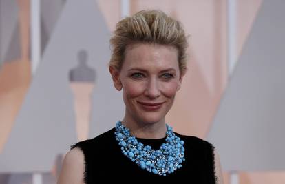 Cate Blanchett doživjela bizarnu nezgodu s motornom pilom...