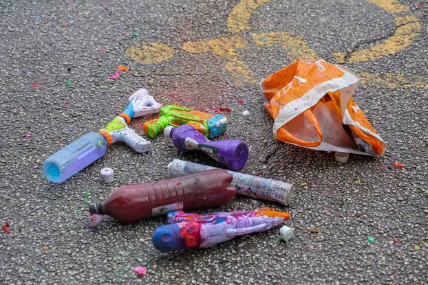 Pulski srednjoškolci slave kraj škole