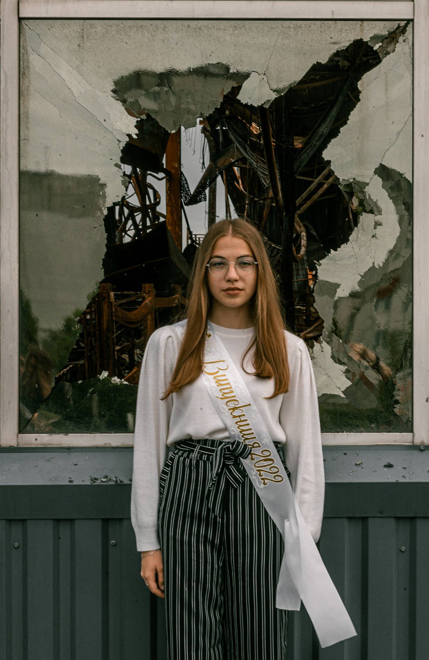 Photographer creates graduation album with Chernihiv ruins as backdrop