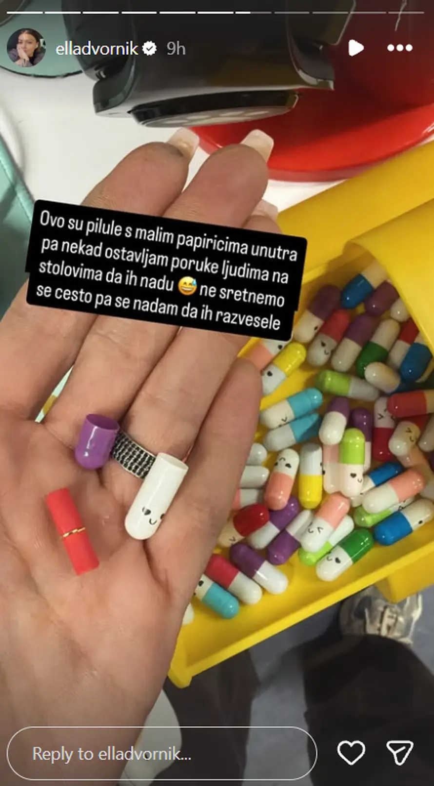 Ella Dvornik otkrila gdje radi