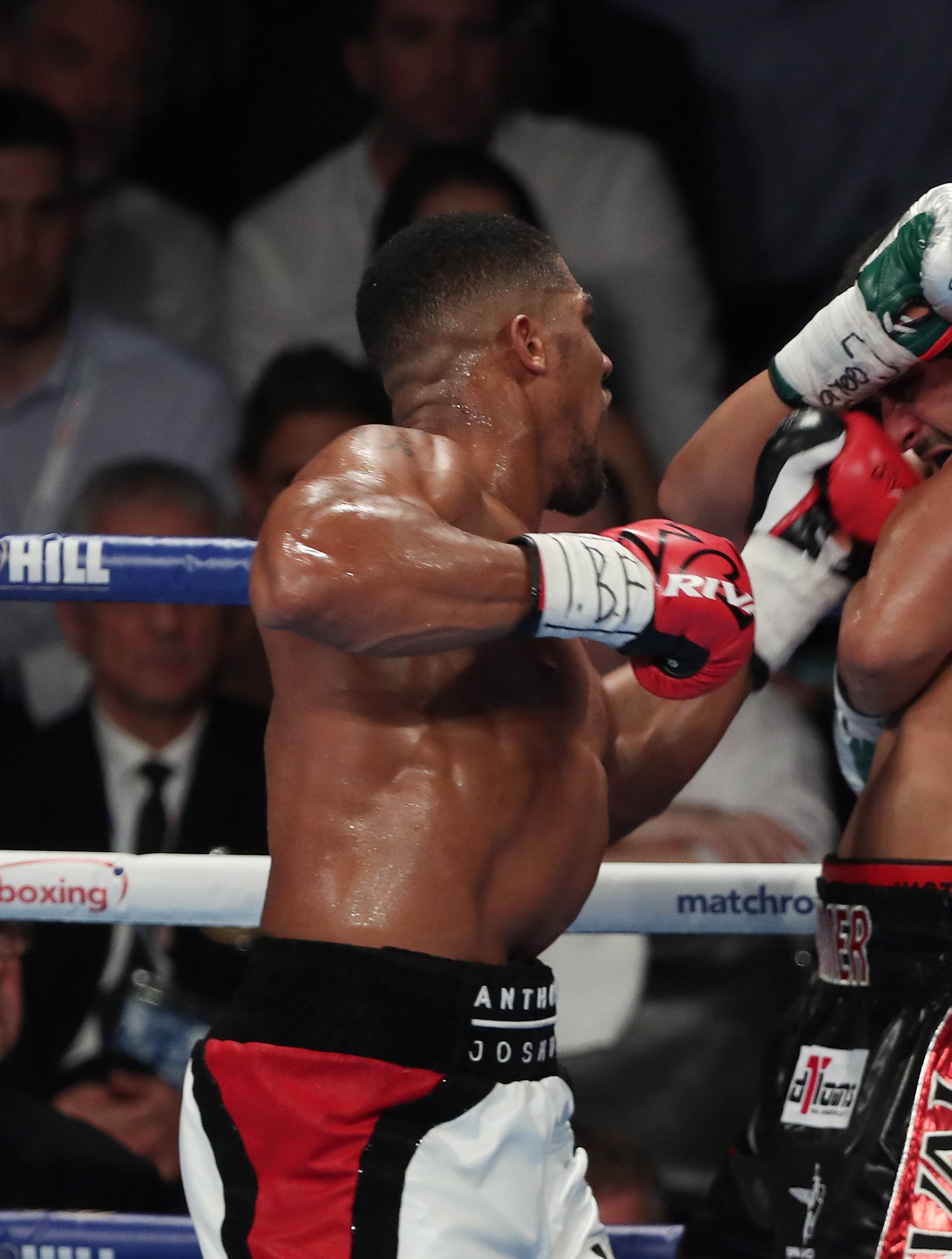 Boxing. Anthony Joshua defeats Eric Molina at the Manchester Arena.