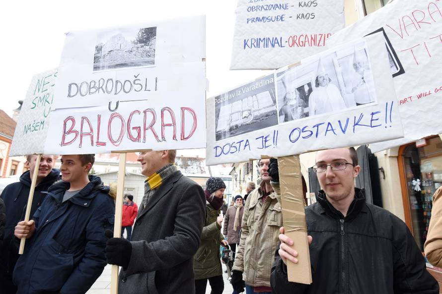 VaraÅ¾dinci prosvjeduju protiv gradonaÄelnika Ivana Äehoka i tvrtke ÄistoÄa
