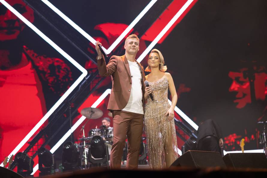 Natalie Balmix umjesto Prijović na koncertu Lexingtona: Ja sam mala 'žigica' koja ju je mijenjala