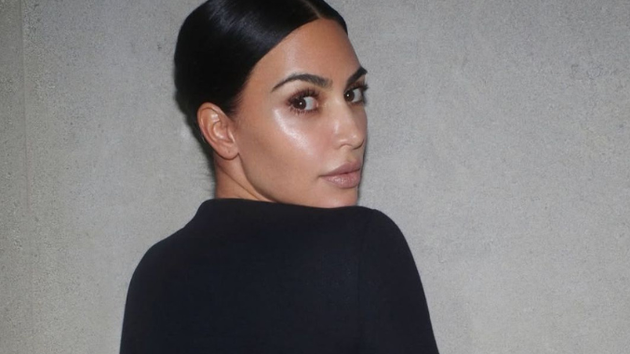 FOTO Laskaju baš svakoj guzi: Pogledajte novu kolekciju seksi gaćica Kim Kardashian